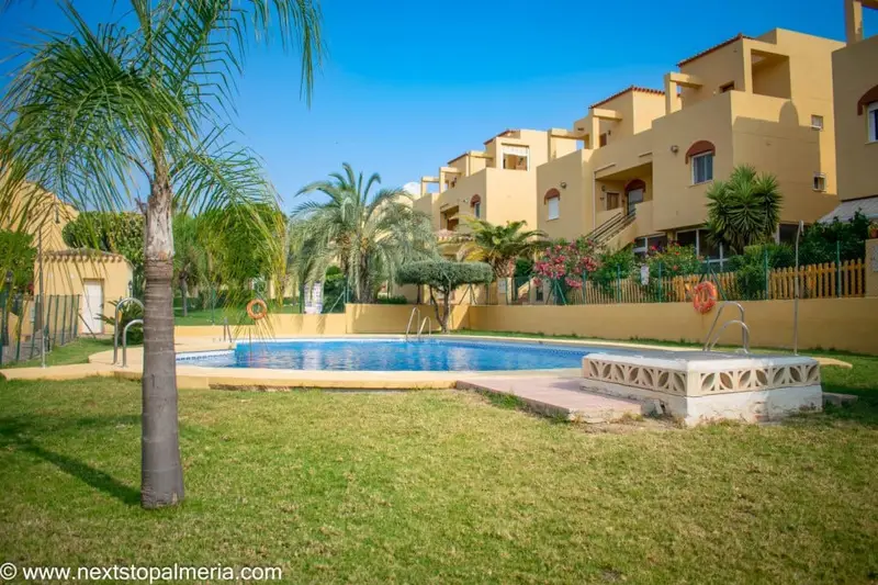 Apartamento en venta en Los Gallardos, Almería