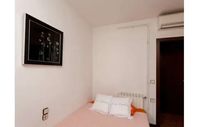 Apartamento 3 Dormitorios Cerca Camp Nou Barcelona