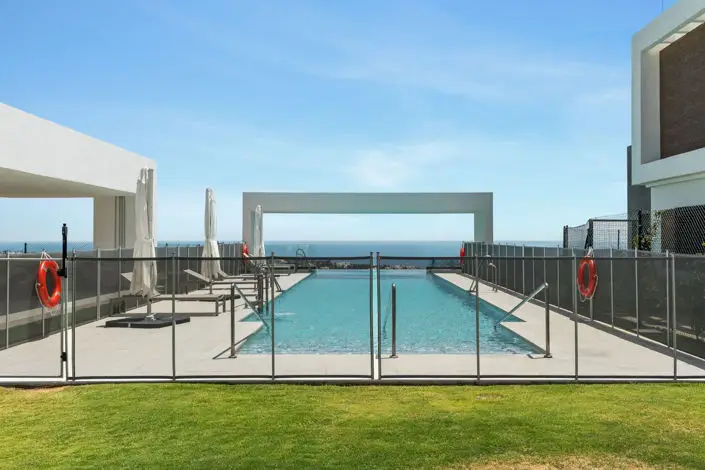 Villa de Lujo 5 Dormitorios Rio Real Marbella