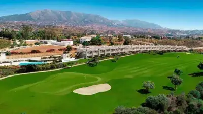Adosados de Lujo en Mijas Costa Primera Linea de Golf