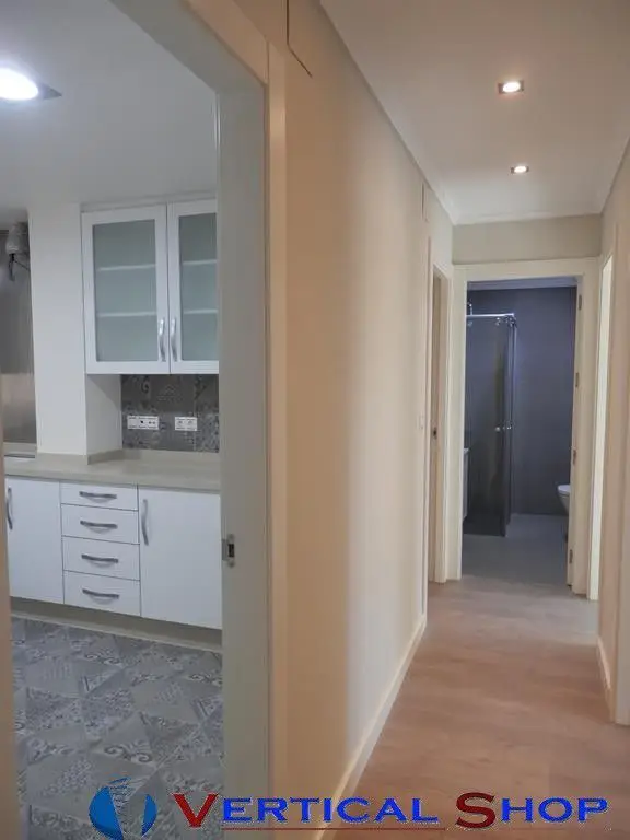 Venta Piso con Garaje y Trastero Reformado en Caudete