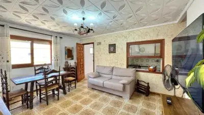 Apartamento en Playa de Piles cerca del mar