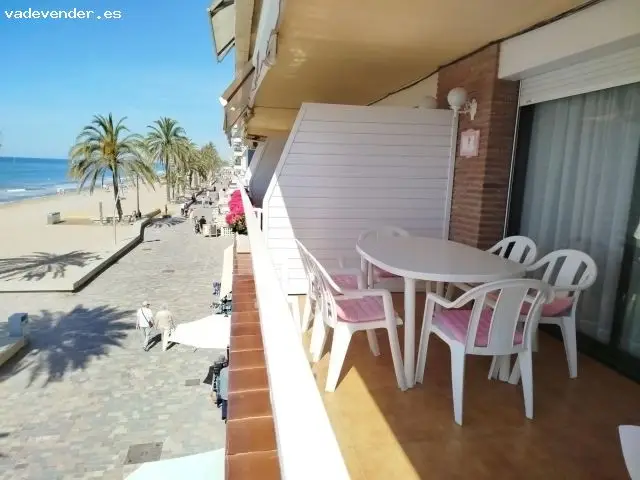 Apartamento en Primera Linea de Playa Calafell 4 habitaciones