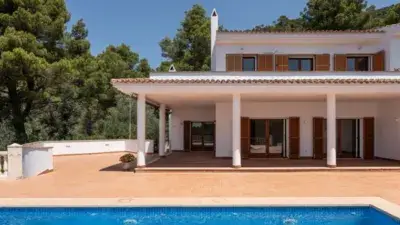 Casa Rustica en Venta Bunyola con Piscina