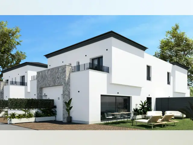 Adosado en Venta Gran Alicante 2026 Garaje Piscina