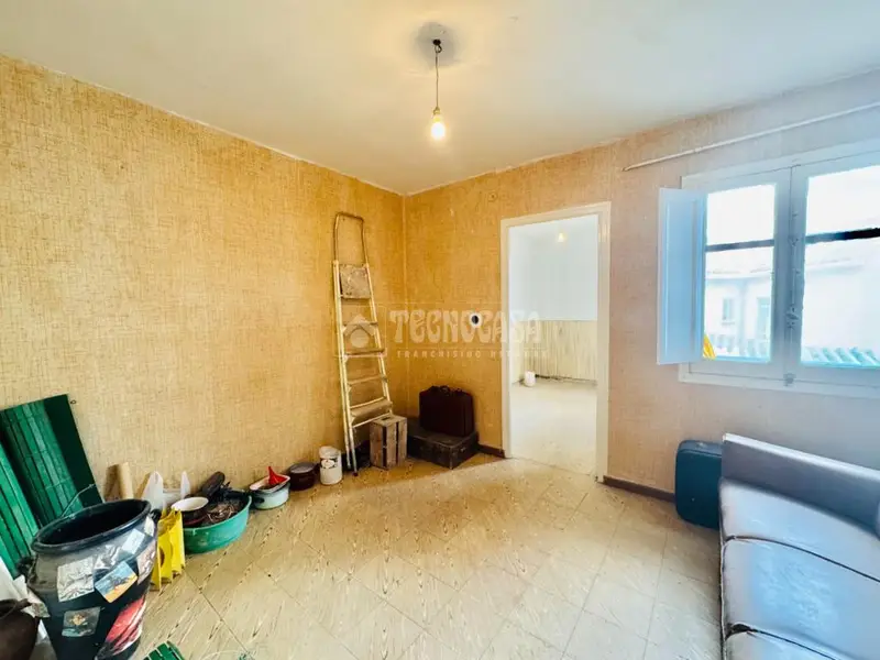 Piso en venta en Segovia La Albuera para reformar