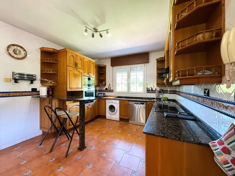 Chalet en Berango con Piscina y Gran Terreno