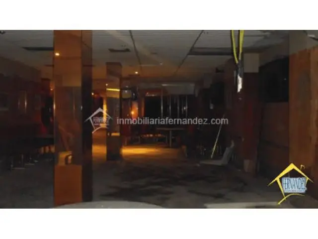 Local Comercial 700m2 Malpartida de Cáceres