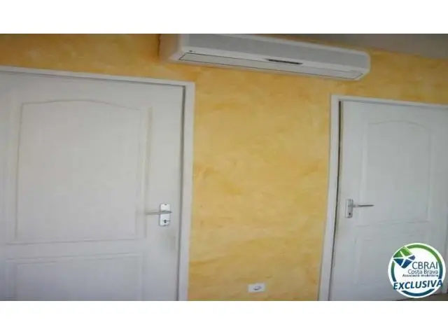 Local Comercial en Venta Empuriabrava Girona
