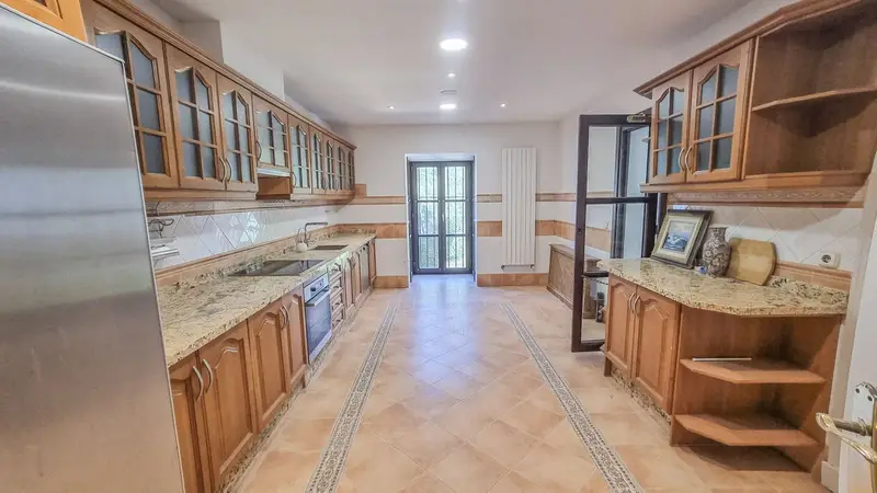 Piso de 2 Dormitorios alquiler Marbella, España