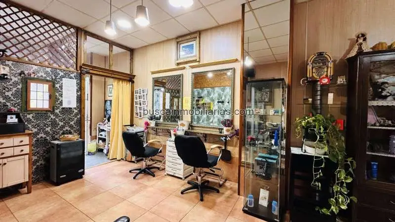 Peluqueria en Venta Palencia Equipada 25 Años Clientes