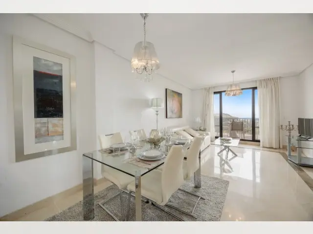 Apartamento 3 Dormitorios Los Arqueros Alquiler Anual
