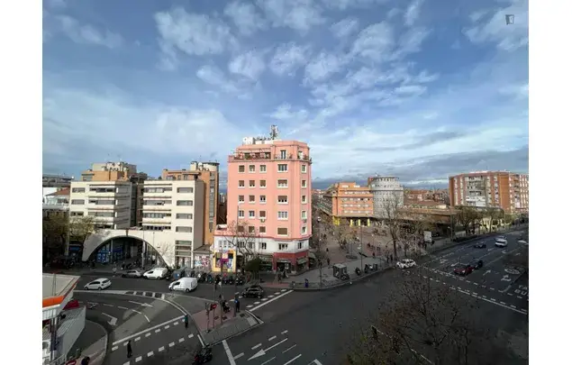 Alquiler Apartamento 5 Dormitorios Madrid
