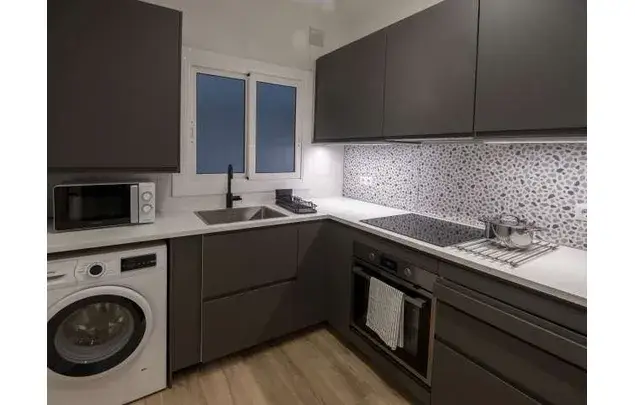 Alquiler Apartamento 4 Dormitorios 90m2 Barcelona