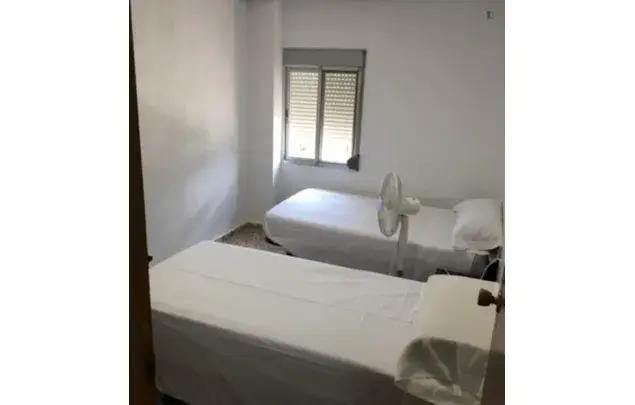 Alquiler Casa 1 Dormitorio Bugarra 3-24 Meses
