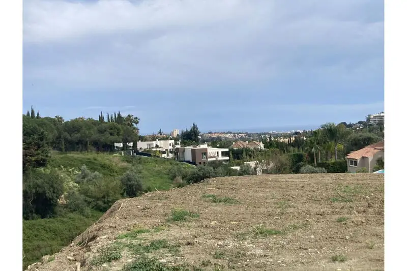 Terreno en Venta Benahavis Inversores Desarrolladores Vistas al Mar