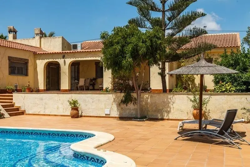 Casa Villa 4 Dormitorios Los Montesinos