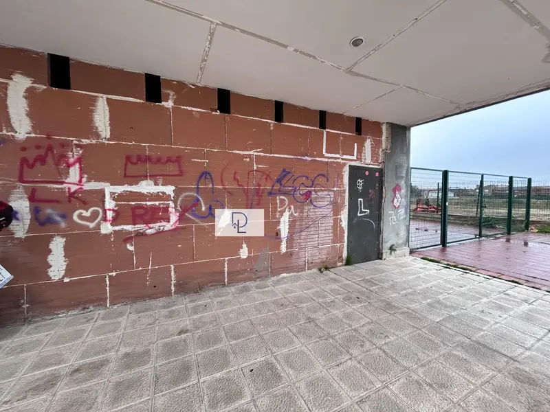 Venta Local Comercial Alovera 94m2 Esquina Oportunidad