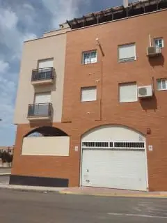 Garaje en Venta en Vícar Almería 35m2 con Ascensor