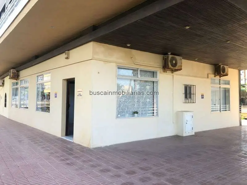 Local Comercial en Venta Torremolinos 70m2 Cerca Playa