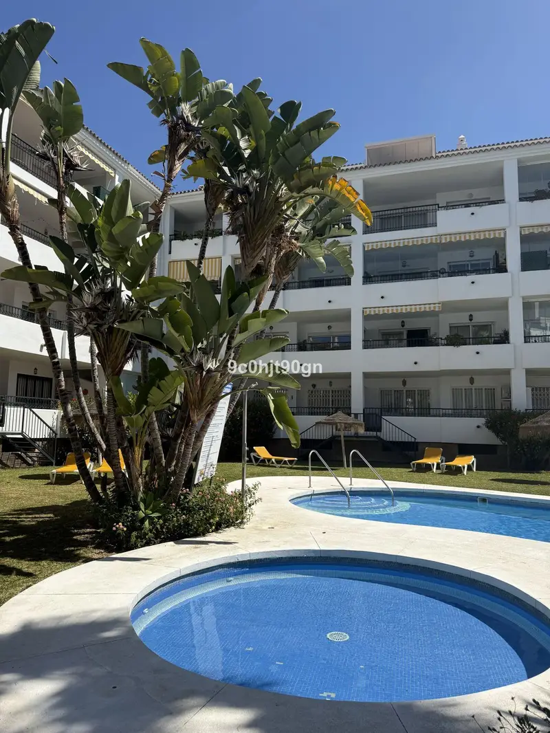 Apartamento 2 Dormitorios Gran Calahonda Vistas al Mar
