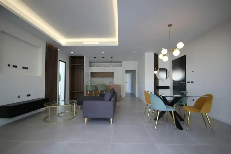 Chalet en Venta Polop Alicante Moderna Villa Lujo Piscina Privada
