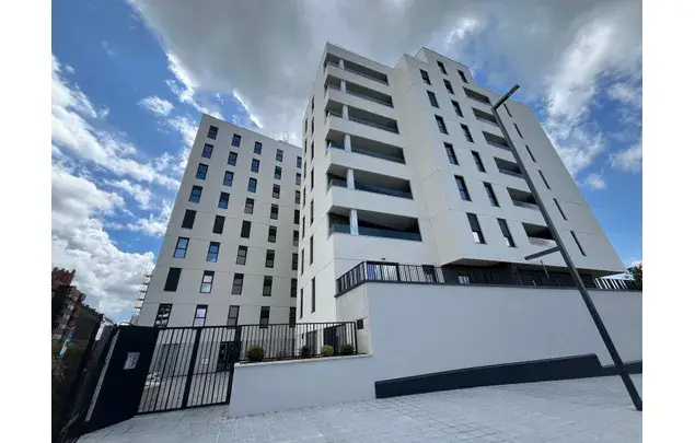 Rent 2 bedroom apartment of 70 m² in Barañain