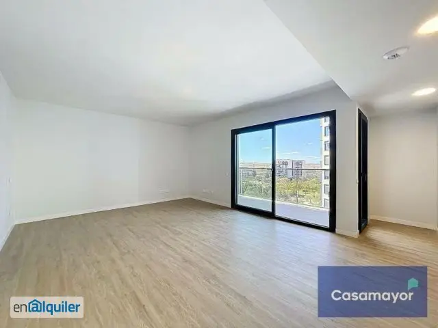 Alquiler Piso Obra Nueva San Blas-Pau Trastero
