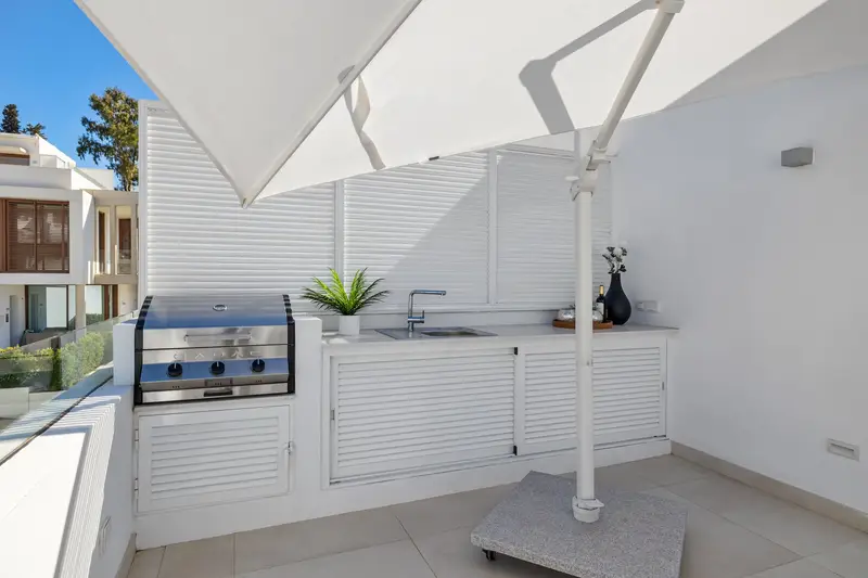 Casa Villa 4 Dormitorios Alquiler Málaga España
