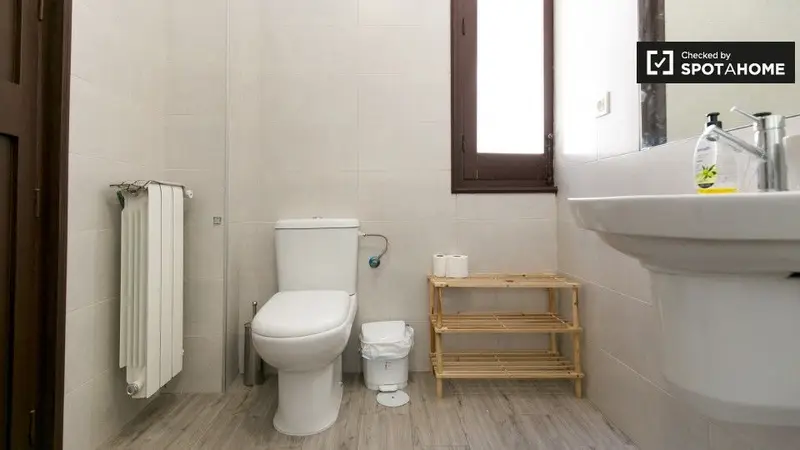 Apartamento 10 dormitorios 4 baños Granada