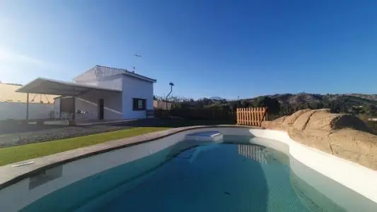 Casa de Campo en Coin con Piscina y Terraza