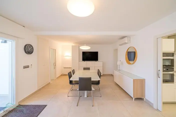 Villa en Venta 4 Dormitorios L Albir