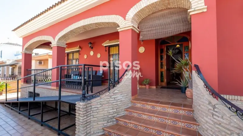 Chalet en venta en Calle Valencia