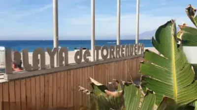 Piso en Venta Amueblado con Patio Terraza 3 Dormitorios 2 Baños Trastero