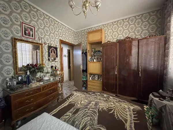 Casa en Ávila necesita reforma, ideal inversión o vivienda
