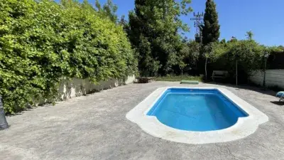 Chalet en Venta en El Campillo Ubeda