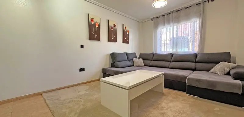 Piso de 3 Dormitorios en venta San Pedro, España