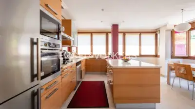 Apartamento en Zarautz con Vistas al Palacio de Narros