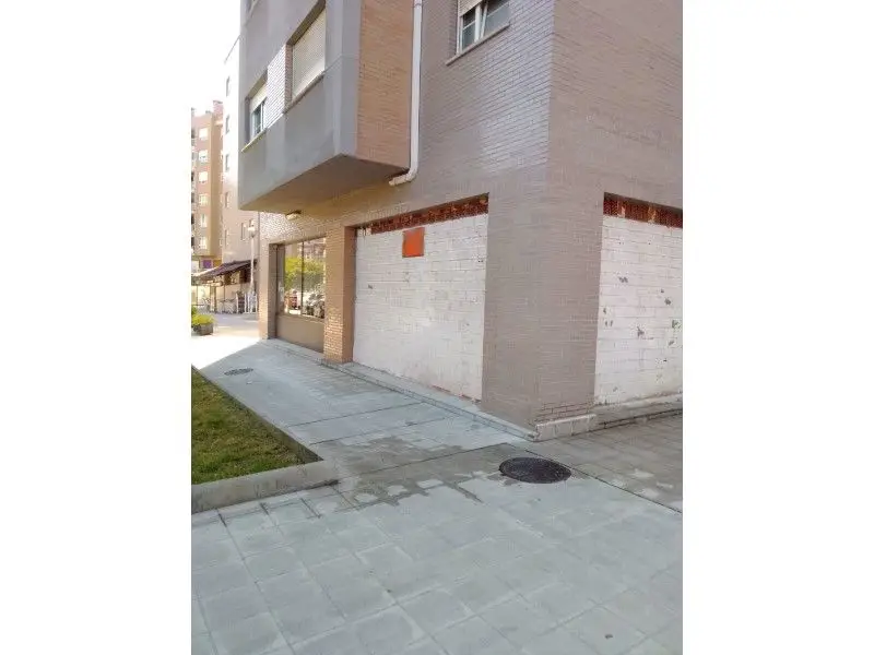 Venta Local comercial Villalegre 67m2 Ref 7405