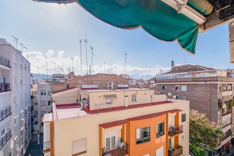 Piso en venta en Centro Granada 146m2 3 habitaciones 3 baños