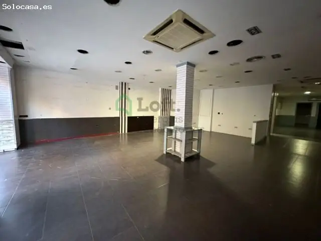 Local Comercial En El Centro De Badajoz, Próximo Al Corte Inglés