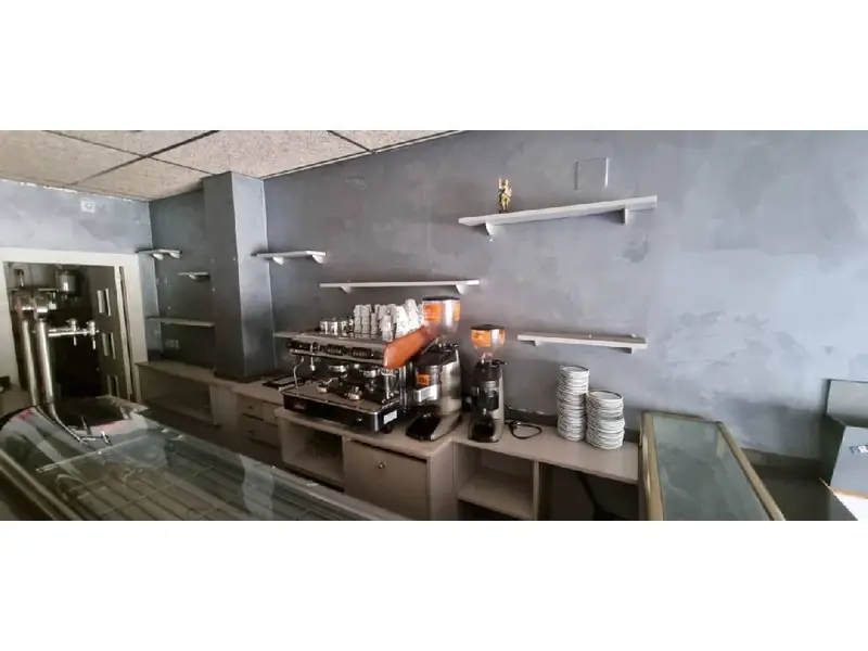 Venta Local Comercial Burgos Bar Esla Colegio Iglesia