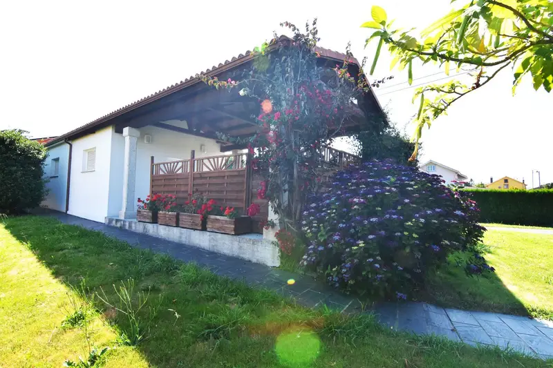 Casa en Venta Areosa Mugardos 3 Dormitorios 2 Banos Garaje