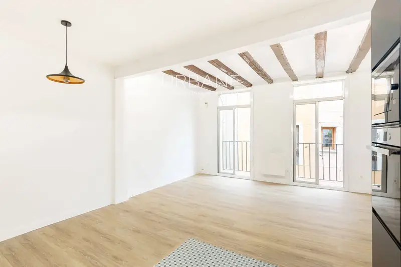 Apartamento con Encanto en el Born 2 Dormitorios 2 Baños Reformado