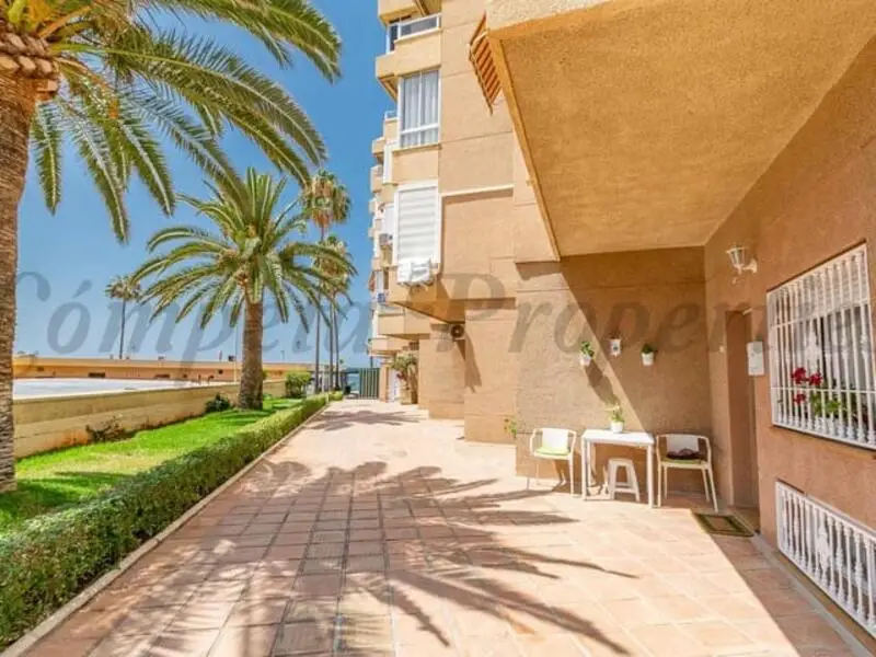 3 Cuarto Apartamento para alquiler a largo plazo
Torrox, Málaga