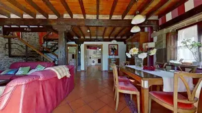Casa Rural con Vivienda Aparte en Casar de Periedo