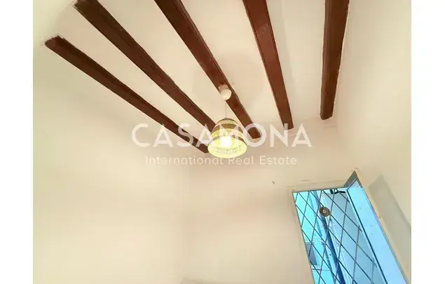 Alquiler Temporal Habitaci	ón 10m	² Born Barcelona 2-11 Meses