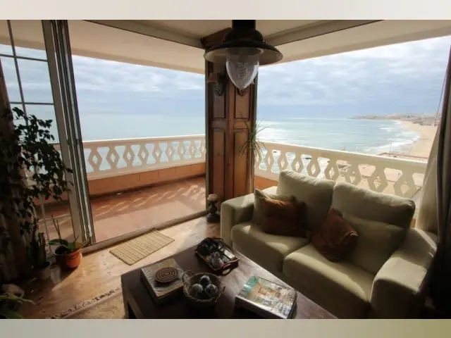 Piso de 5 Dormitorios en venta Torre La Mata, España