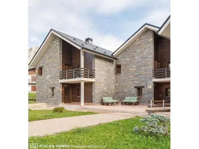 Exclusiva Propiedad En La Prestigiosa Zona De Chalets De Formigal