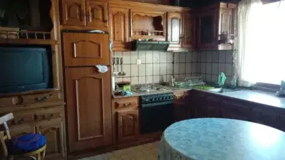 Casa en Venta Santa Colomba de la Vega amplia con patio y bodega
